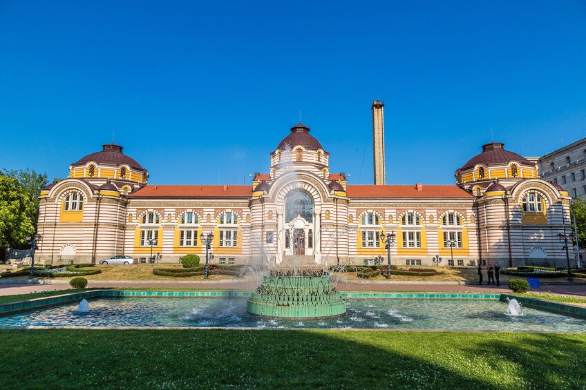 Sofia Guided Walking City Tour with Traditional Breakfast