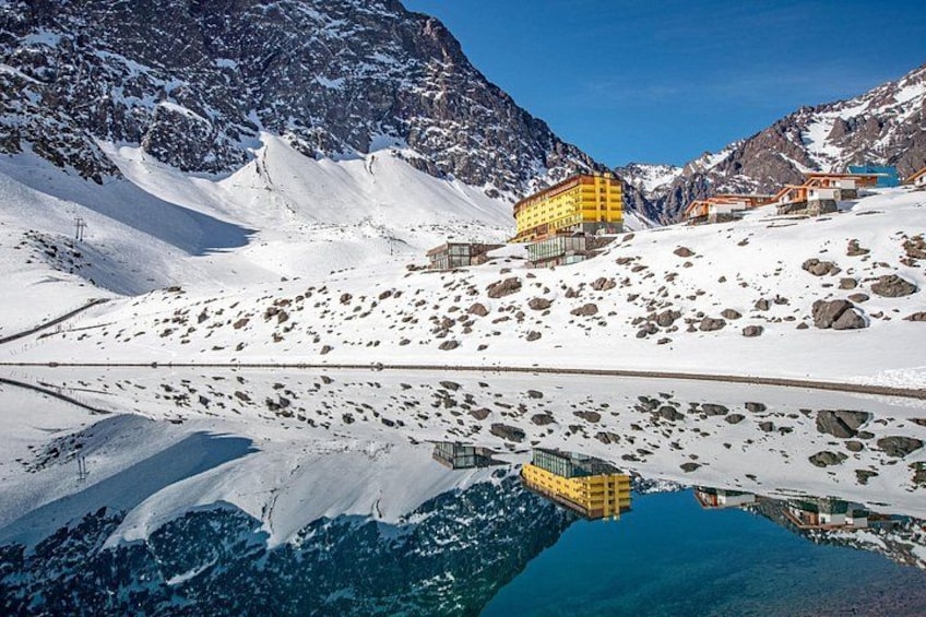 Santiago private tour: Portillo, Inca's bridge & Mirador del Aconcagua 5