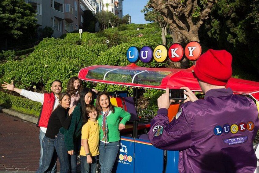 Smile - lots of photo stops on Lucky Tuk Tuk San Francisco tours 4