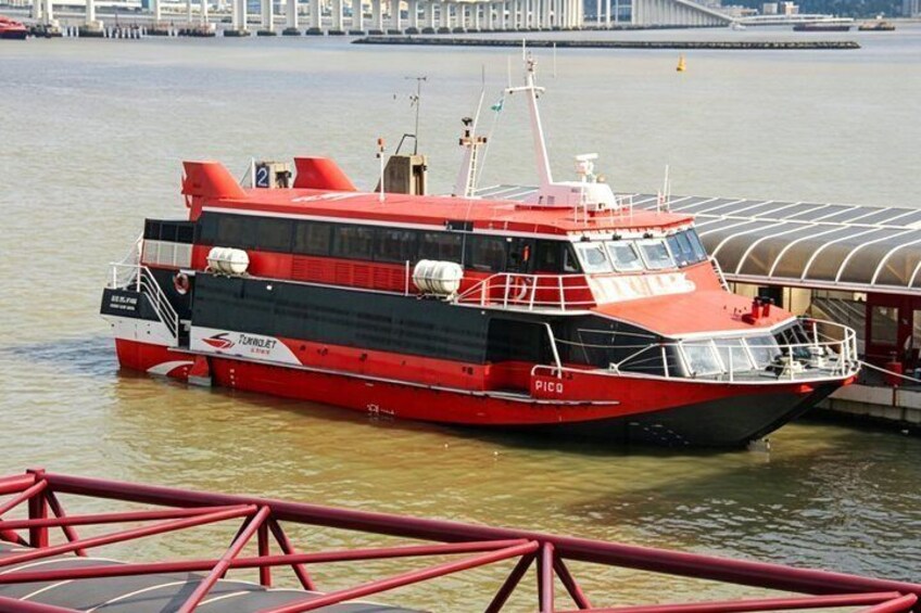 From Hong Kong: Macau Group Tour with Turbojet and Simple Lunch 2