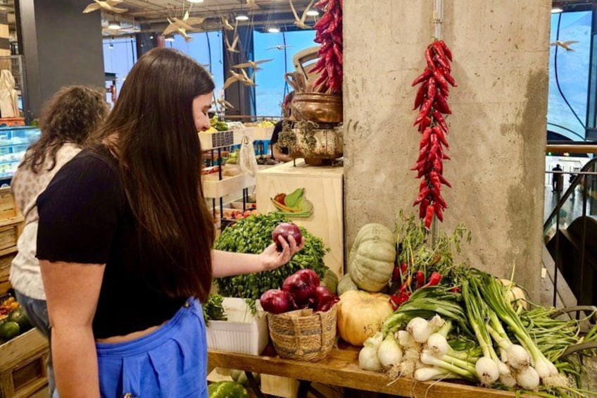 Santiago Half-Day Private City Tour Hotel Pick up & Food Sample 5