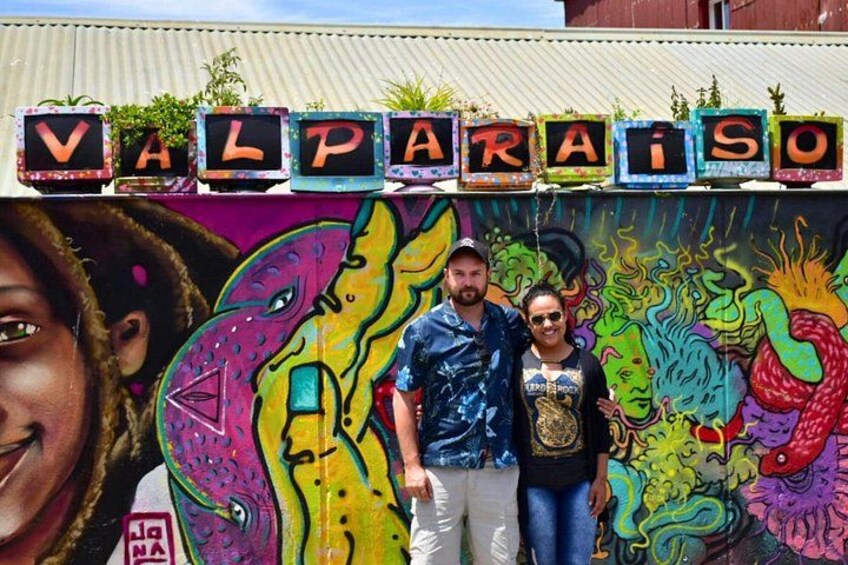 Tour to Valparaíso, Viña del Mar, Pablo Neruda Museum and Vineyard 2