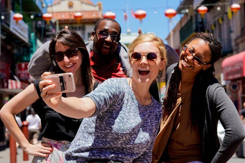 Chinatown Dim Sum & Tea Food Tour: See the ally's of chinatown! 3