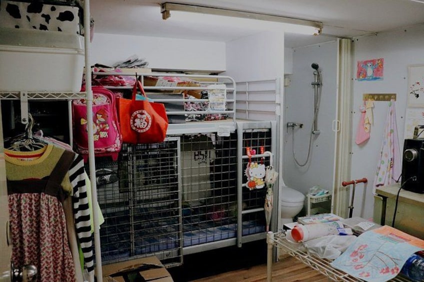 Dark Side of Hong Kong - Kowloon Caged Homes Walking Tour 3