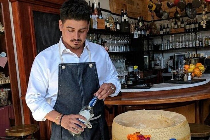 North Beach & Little Italy Walking Tour: Food, History & Flavor 3