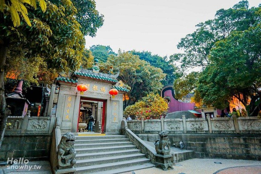 Macau All-Inclusive Seat-In-Coach Day Tour from Hong Kong 3