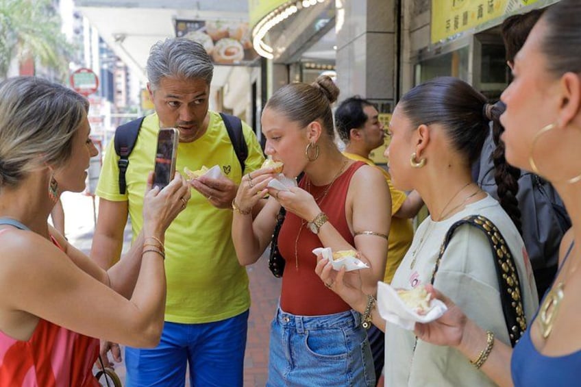 Try famous Hong Kong egg tart. 2