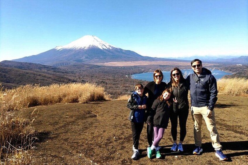 Mt Fuji Hidden Gem Custom Car Tour with Licensed Guide & Driver 1