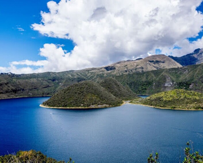 Private Tour: Otavalo Indigenous Market 