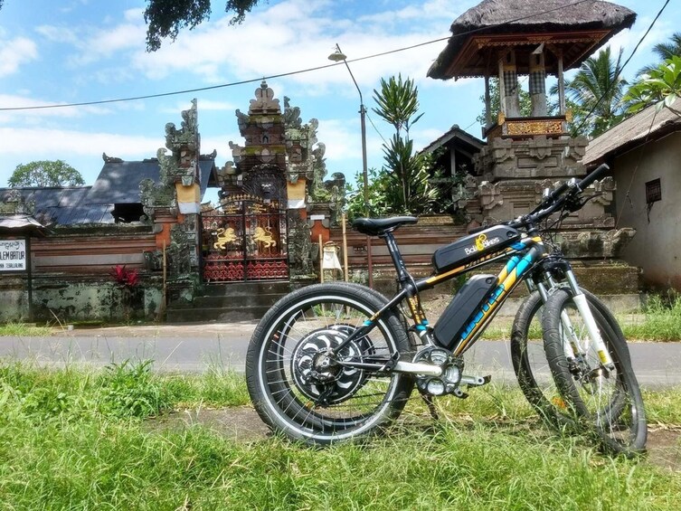 Healthy Cycling with Bali Tour Electric Bike 3