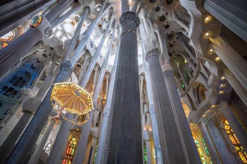 Sagrada Familia Guided Tour with Skip the Line Ticket 4
