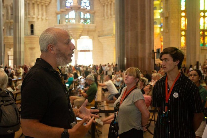 Sagrada Familia Guided Tour with Skip the Line Ticket 3