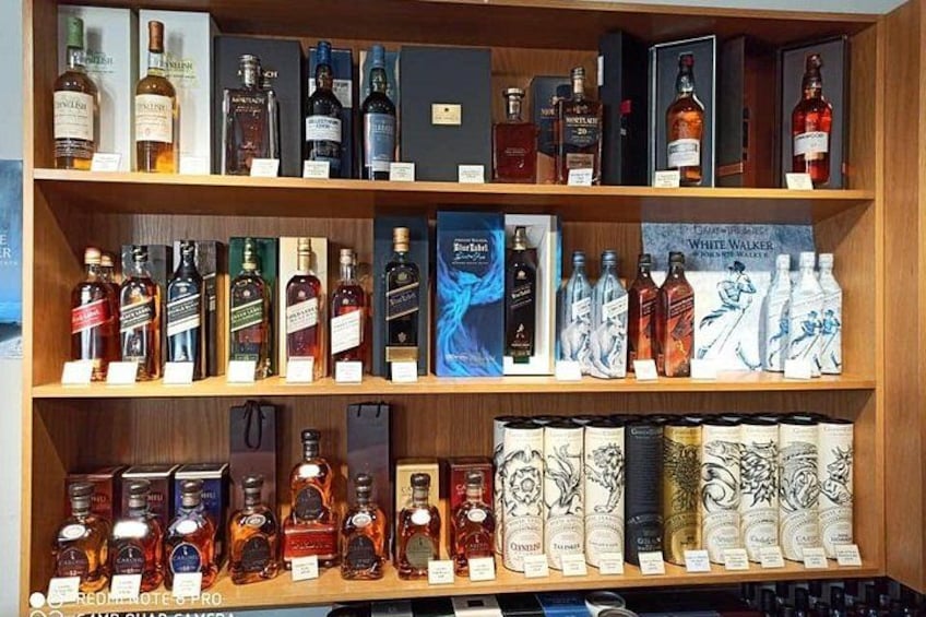 Meet Johnnie Walker - Private Whisky Tour - From Edinburgh 2