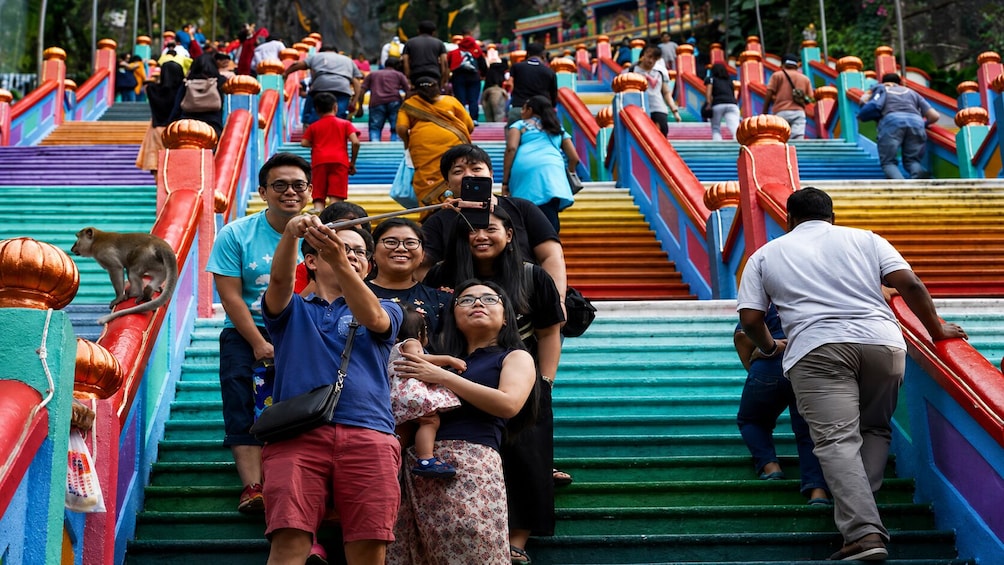 Private Kuala Lumpur Tour with Petronas & Batu Caves 4