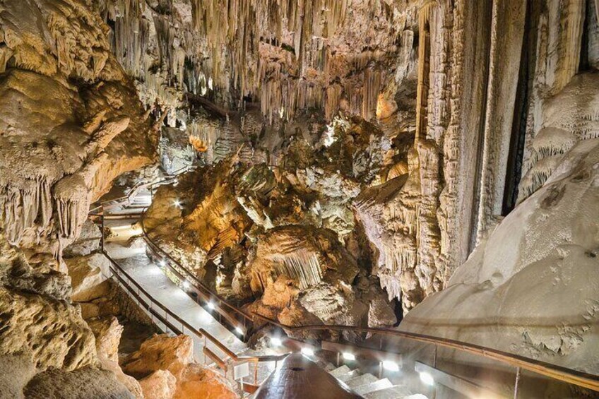 Nerja caves