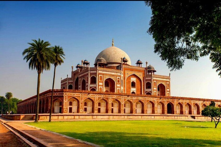 Private Full Day Old and New Delhi City Tour by Car 1