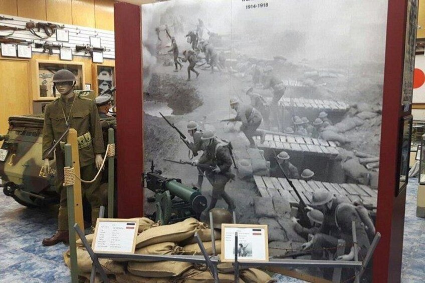 Skip the Line: Museum of Military History Ticket 5