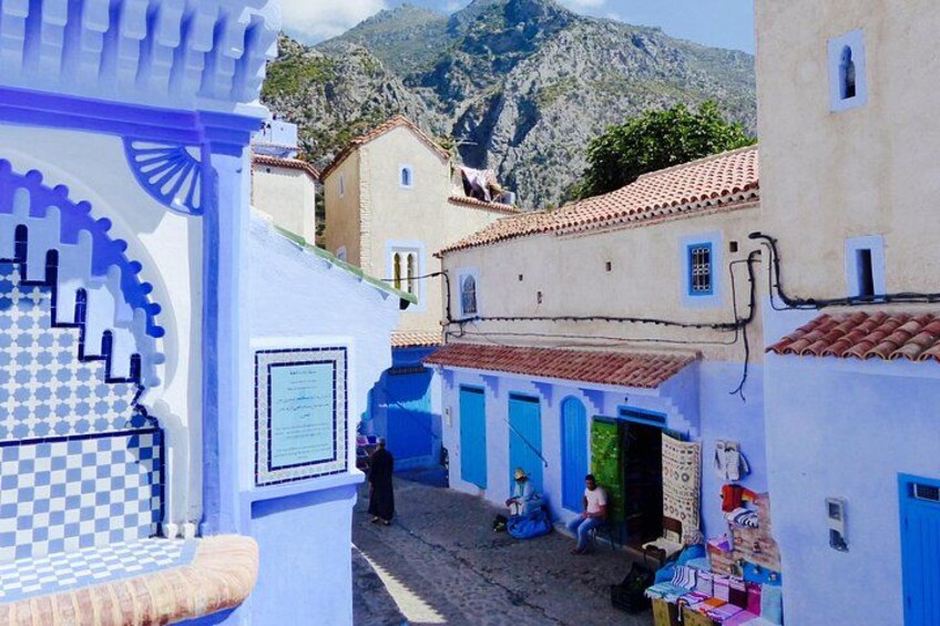 Chefcahouen the Bluen Town 1