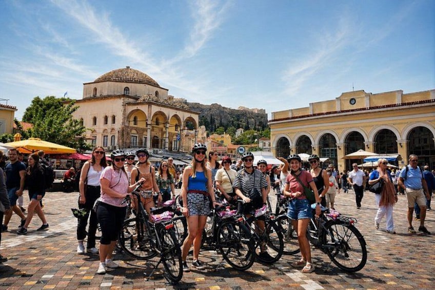 Athens Scenic Bike Tour with Regular or Electric Bike + Acropolis 2