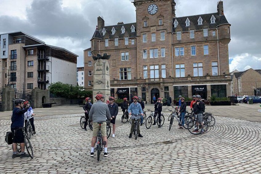Edinburgh City Bike Tour - Choice of E-Bike or Manual 3