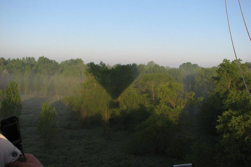Feel the calm of the balloon flight in the countryside 2