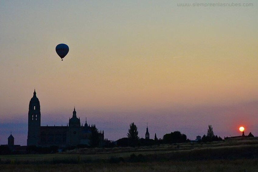 Hot Air Balloon Flight Over Segovia or Toledo