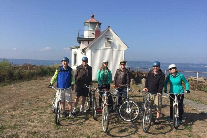Emerald City Seattle Bicycle Tour 3