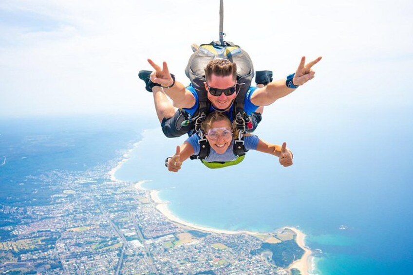 From Sydney: Tandem Skydive Experience over Wollongong Beach 3