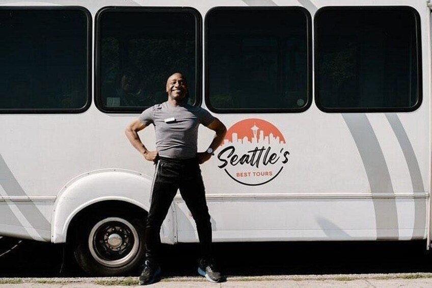 Earl & Cleo the Bus 4