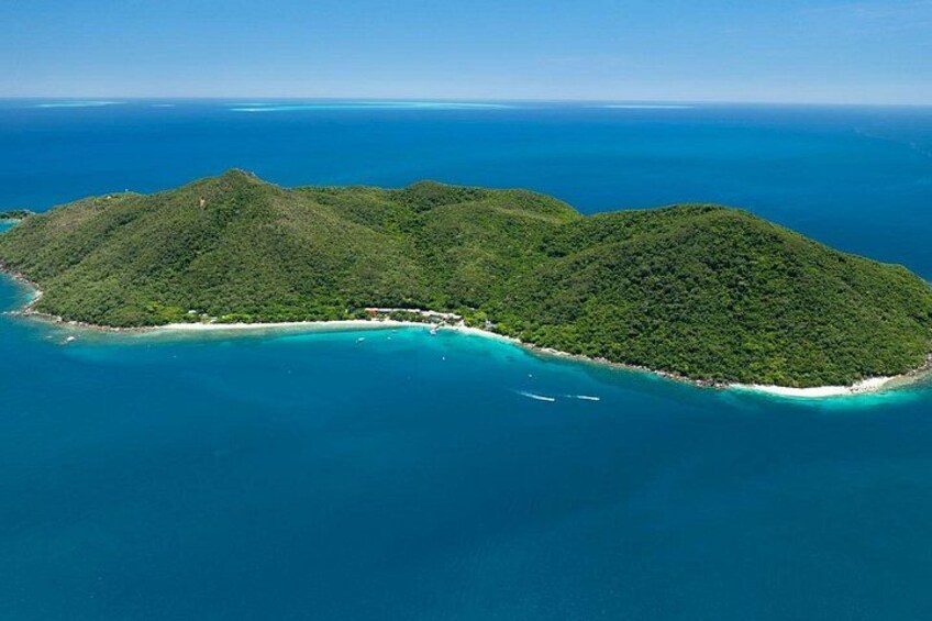 Fitzroy Island Transfers and Tours from Cairns 1