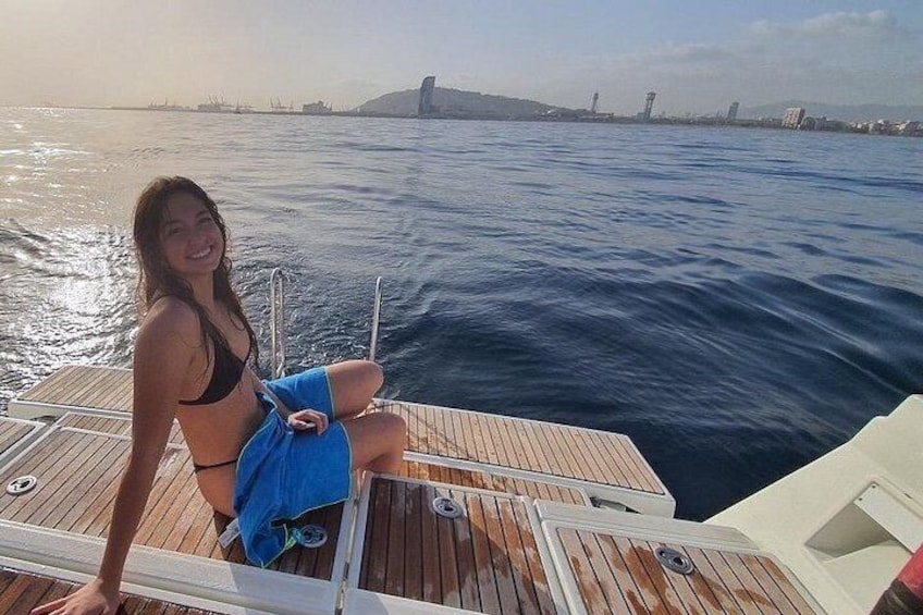 The best sunset sailing in Barcelona ! 4