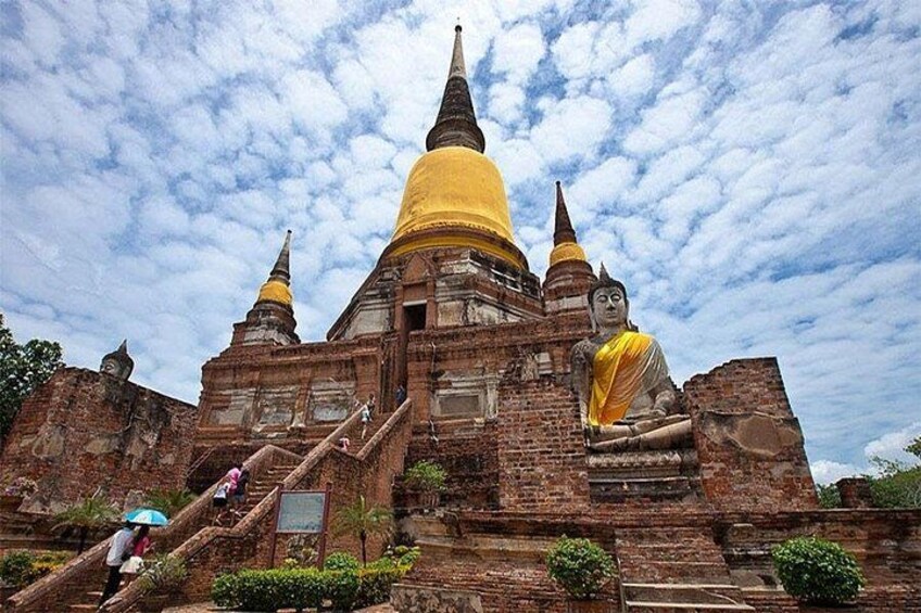 Wat Yai Chai Mongkon, the oldest and most important temple of Ayutthaya 1