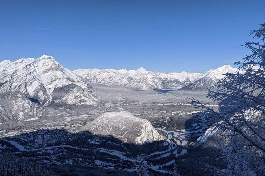 Vancouver to Banff 4 Days Rockies Lake Louise Snow adventure Tour Private 2