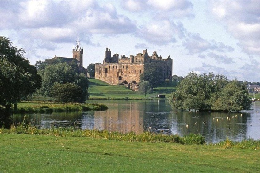 Private Highland Whisky, Stirling Castle and Linlithgow Palace Tour - Edinburgh 4