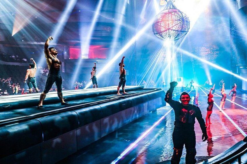 La Perle by Dragone Dubai Gold Ticket With Dinner With Transfer 4