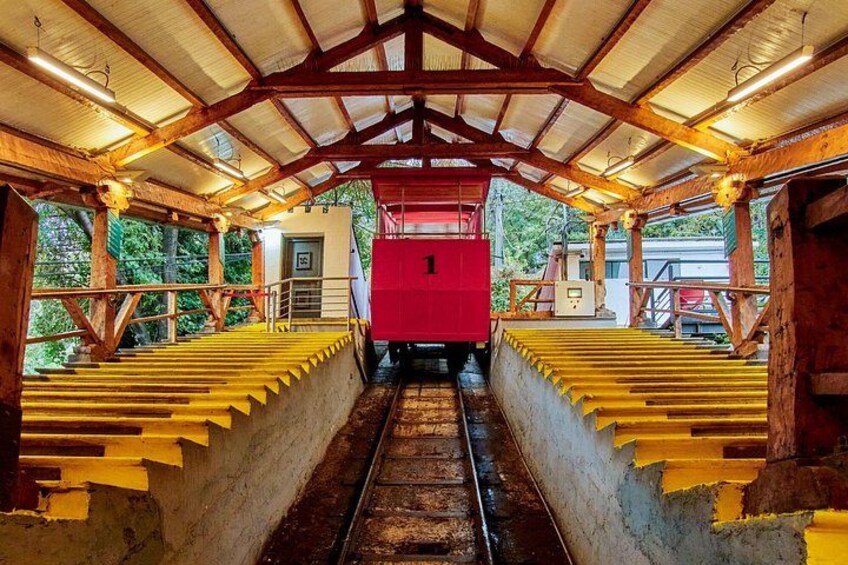 Cable Car, Funicular and Sightseeing Bus in Santiago one day 2