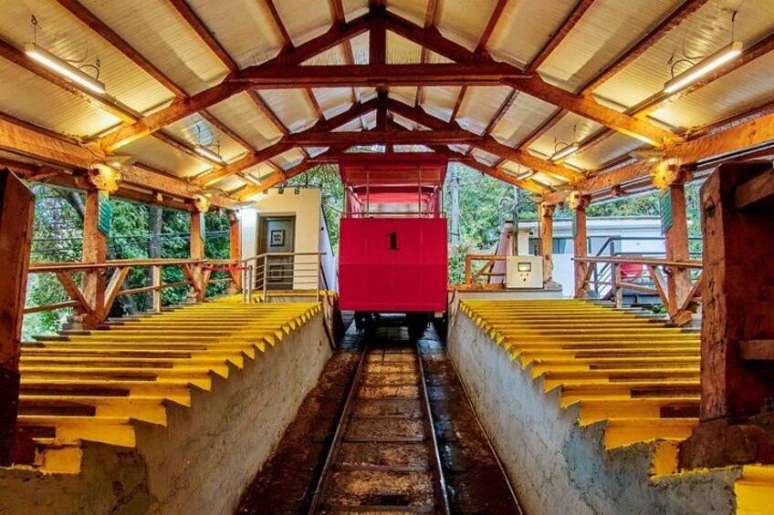 Cable Car, Funicular and Sightseeing Bus in Santiago one day 2