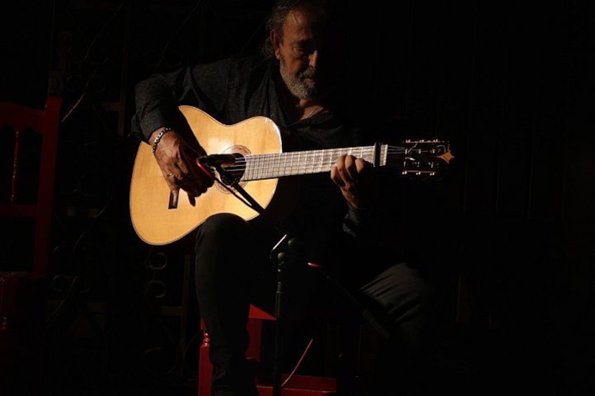 Madrid: Local Flamenco Show with Tapas 2