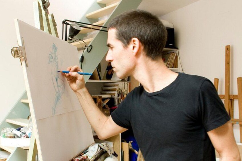 Take off your clothes and let yourself be drawn! 5