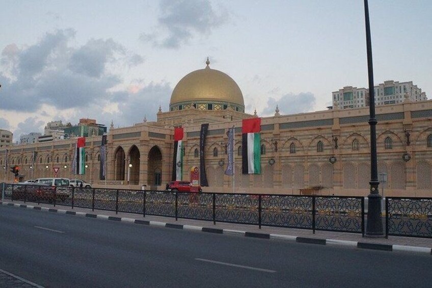 Five Emirates Full Day Tour from Dubai with Hotel Transfers 3