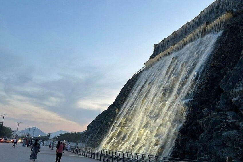 Five Emirates Full Day Tour from Dubai with Hotel Transfers 5