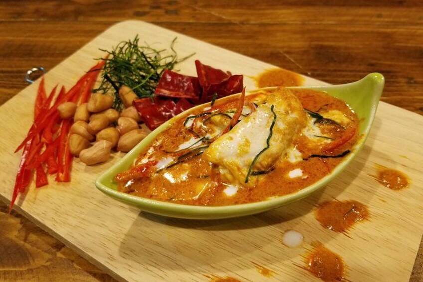 Afternoon class at Tingly Thai cooking school 2