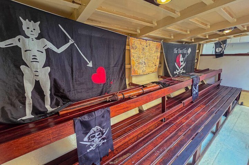 Cartagena Premium Sunset Pirate ship Adventure+Cannon Show+Drinks 2