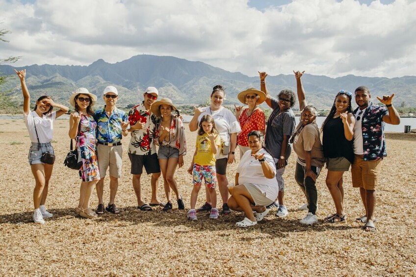 Full-Day Oahu Sightseeing and Local Food Tour