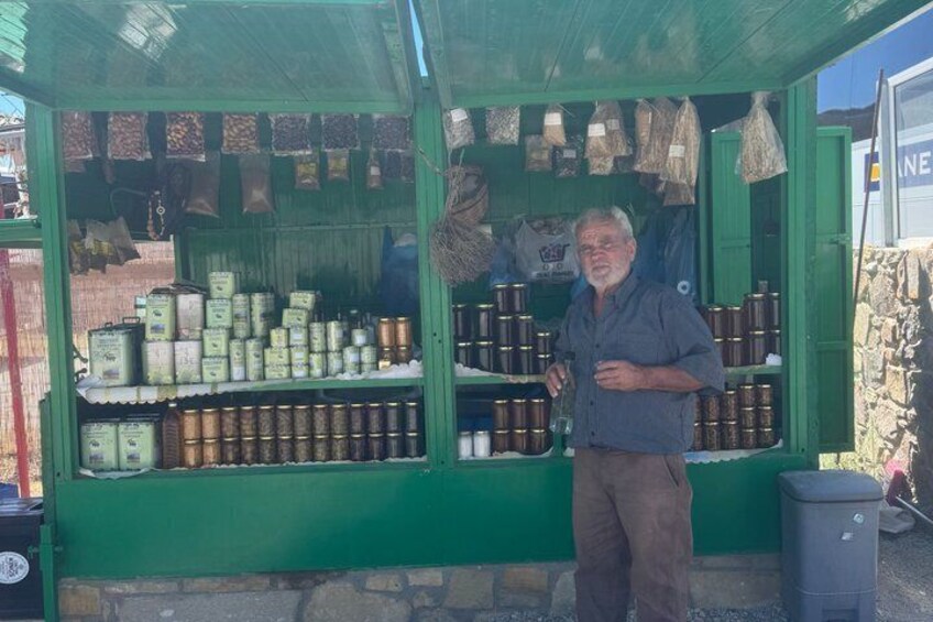Day Trip Elafonisi Island From Chania Guided with Honey Tasting 3