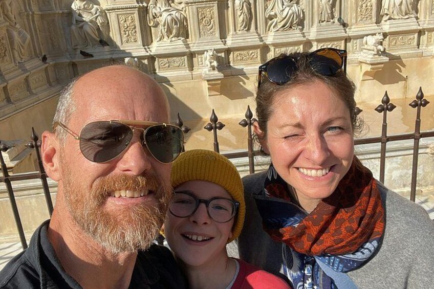 Siena Medieval Power Quest: Self-Guided Family Feud Game 5
