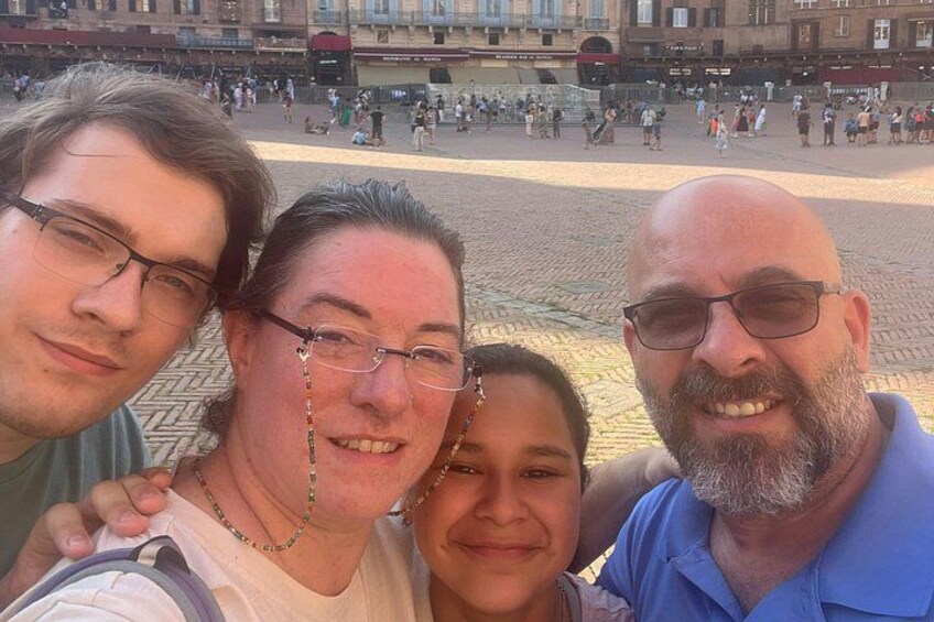 Siena Medieval Power Quest: Self-Guided Family Feud Game 3
