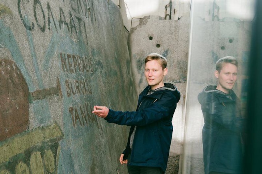 Regular walking tour of Soviet Vilnius 3