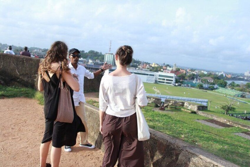 Galle Fort Walking Tour with a Resident 3