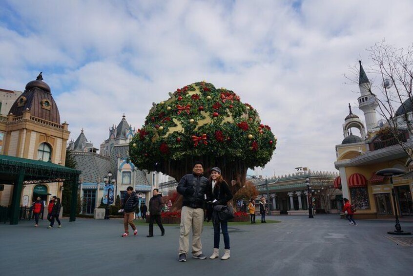 EVERLAND "From Hotel to Hotel" [Premium Private Tour: More Members Less Cost]